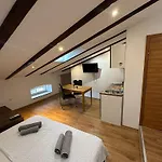 Apartment In The Heart Of